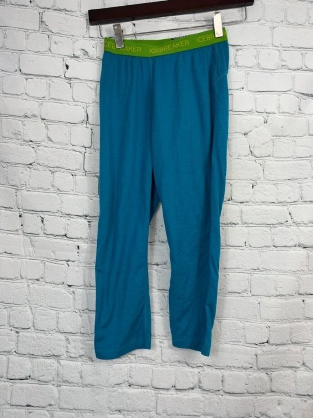 Icebreaker cropped base layer merino wool leggings